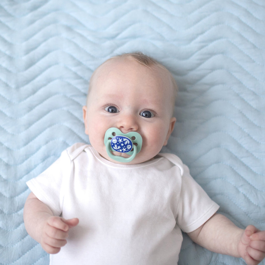 Advantage Baby Pacifier, Fully Symmetrical, Silicone Bulb, 0-6M, BPA Free, Sunrise/Glow, 4 Pack