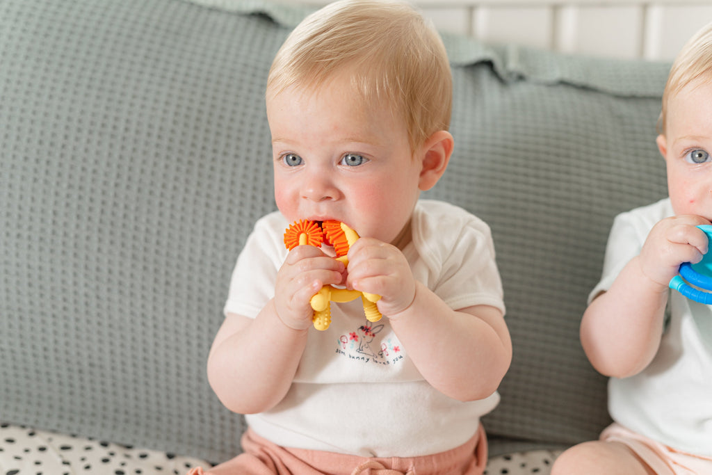 Geo Zoos Silicone Teether for Babies, Yellow/Orange Giraffe Infant Teething Toy