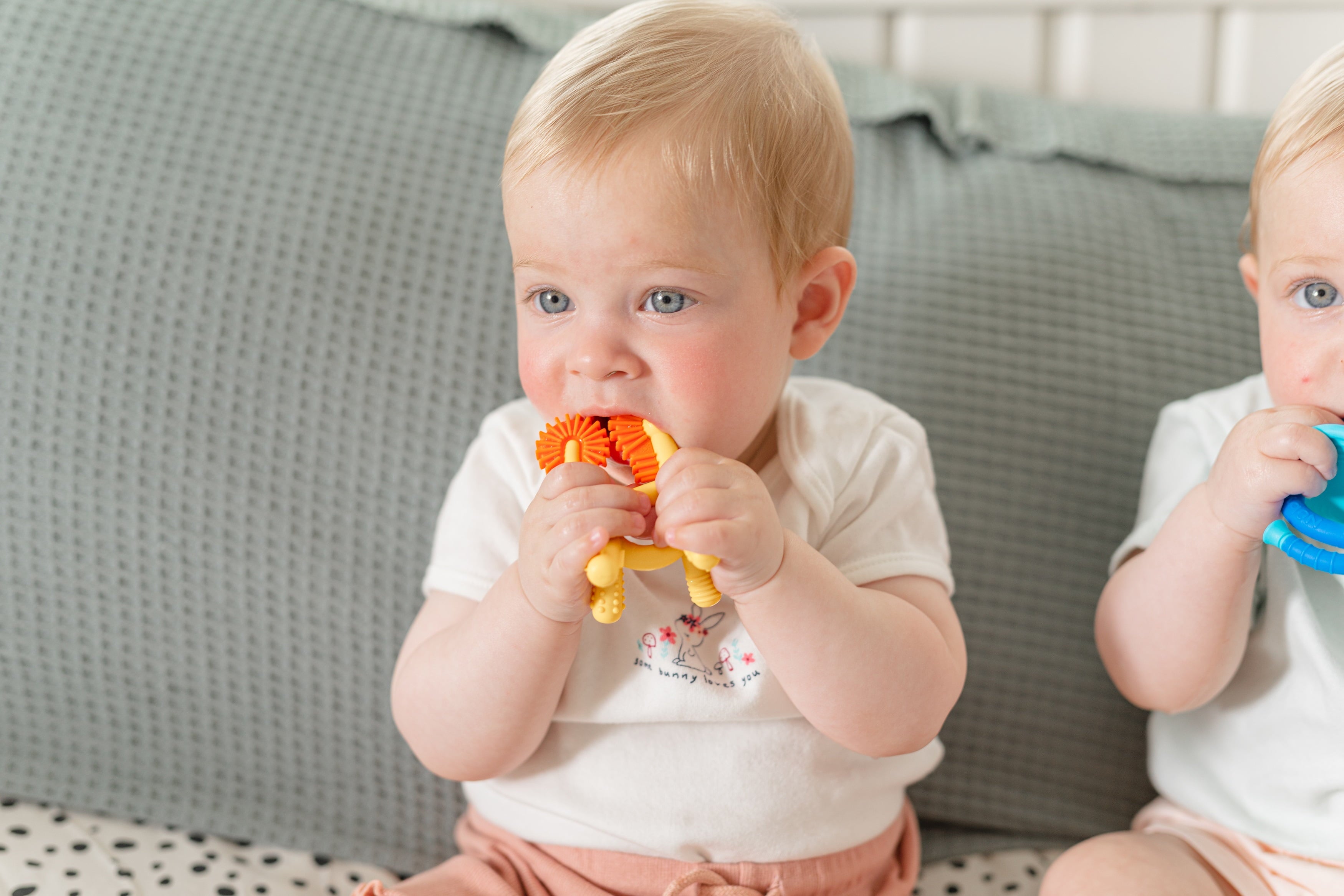 Geo Zoos Silicone Teether for Babies, Yellow/Orange Giraffe Infant Teething Toy